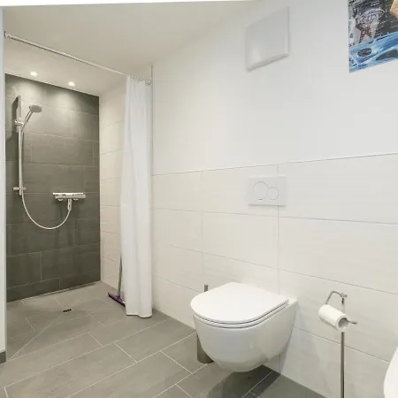 Kobelhaeusl Bei Hause - Dami Neukirchen am Großvenediger